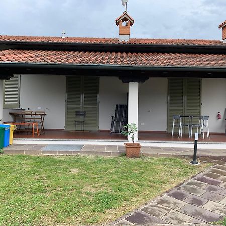 Caroline Home Anzano Del Parco エクステリア 写真