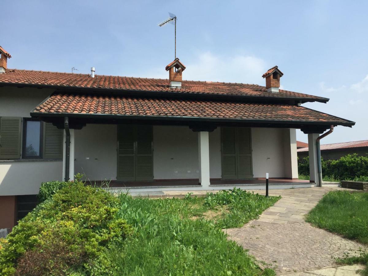 Caroline Home Anzano Del Parco エクステリア 写真